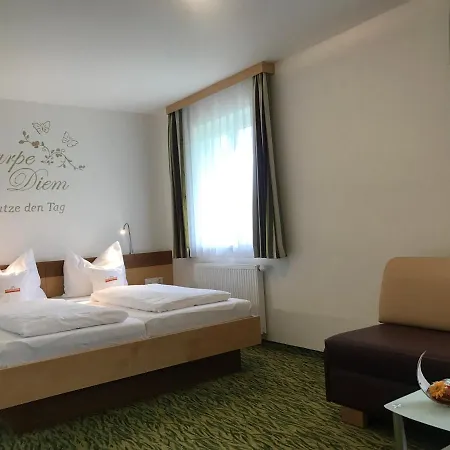 하우스 파노라마 아파트 *